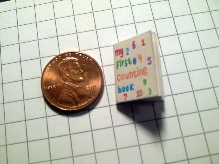 How To Make Miniature Books (20+ Tutorials) - icklebits minis